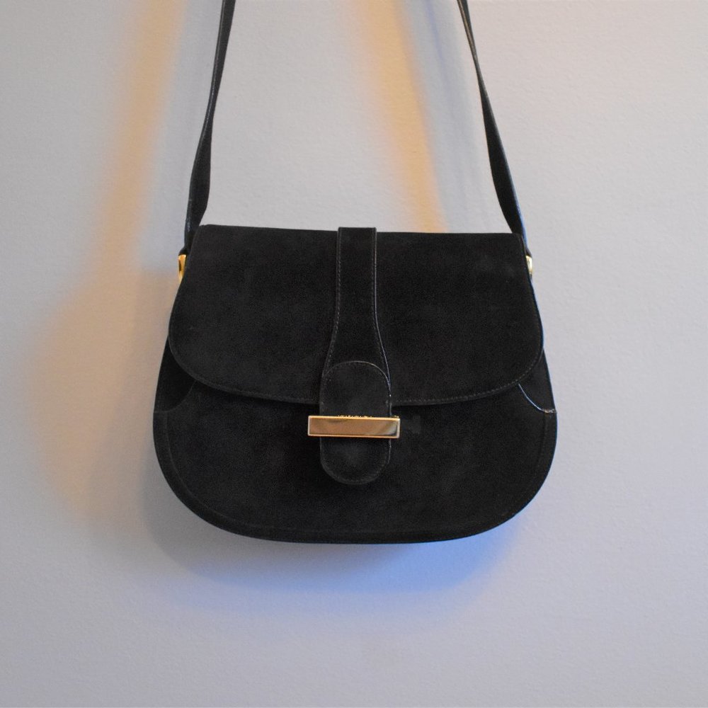 Elegant Black Crossbody Bag